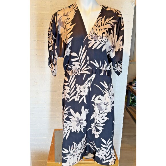 Tucker Silk Juliette Midi Dress Floral Dress M Cottagecore, Designer Classic - Picture 2 of 10